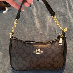 Coach Signature Black and Gold Shoulder Terri Bag